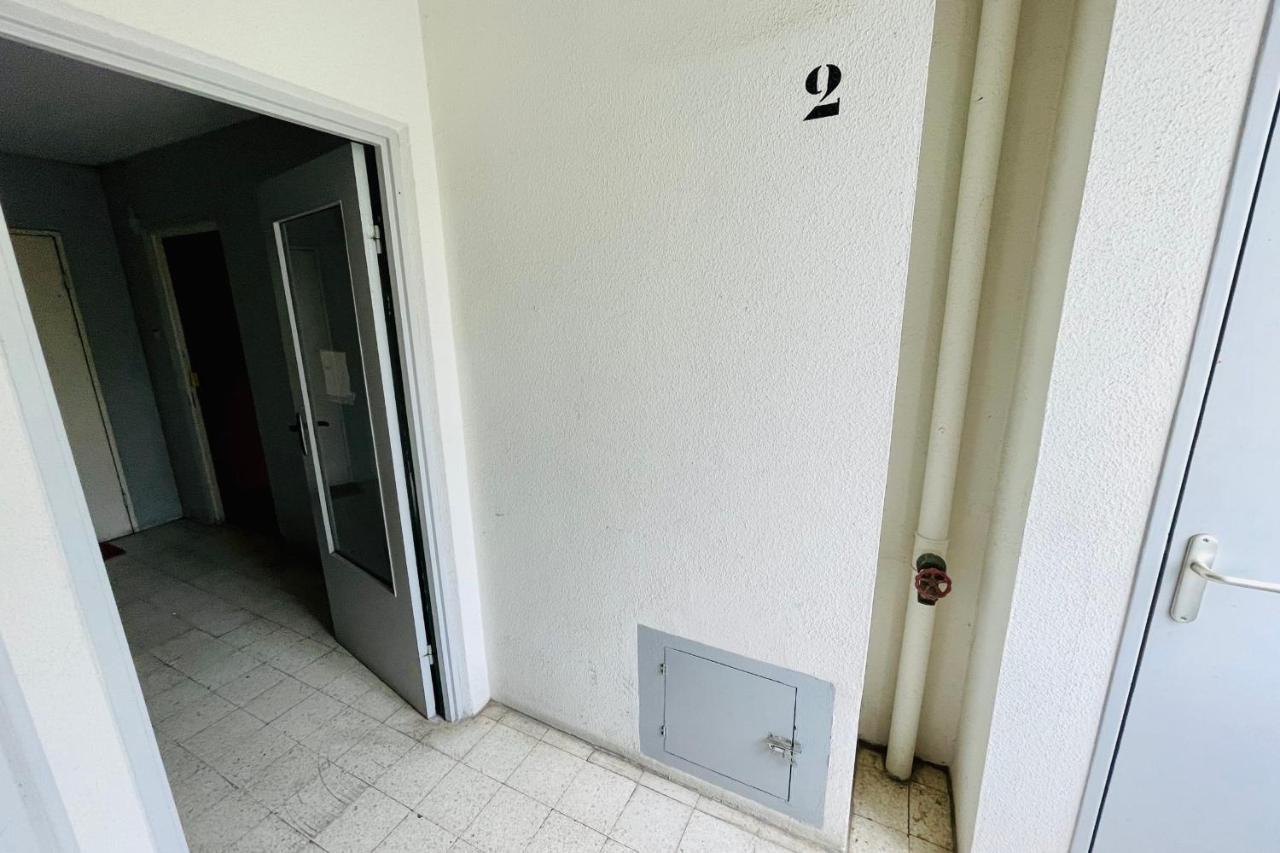 Luminous Apartment With Parking Near The City Center سينون المظهر الخارجي الصورة